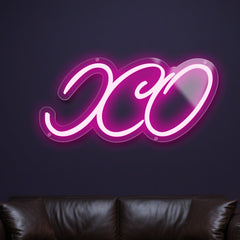 xo-neon-sign