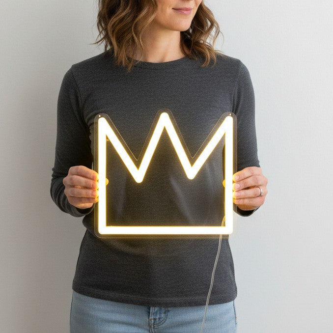 Children's crown Neon sign